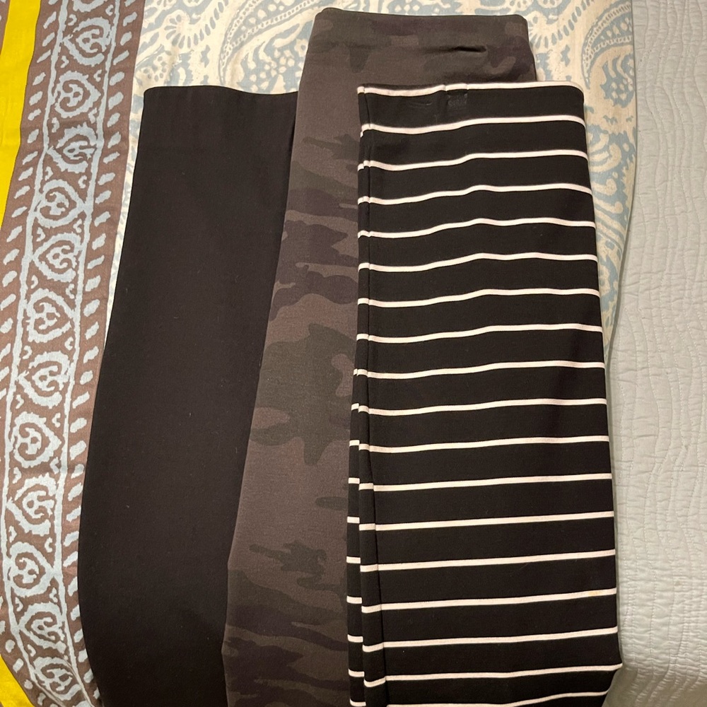 3 midi skirts Ann Taylor Loft size sm